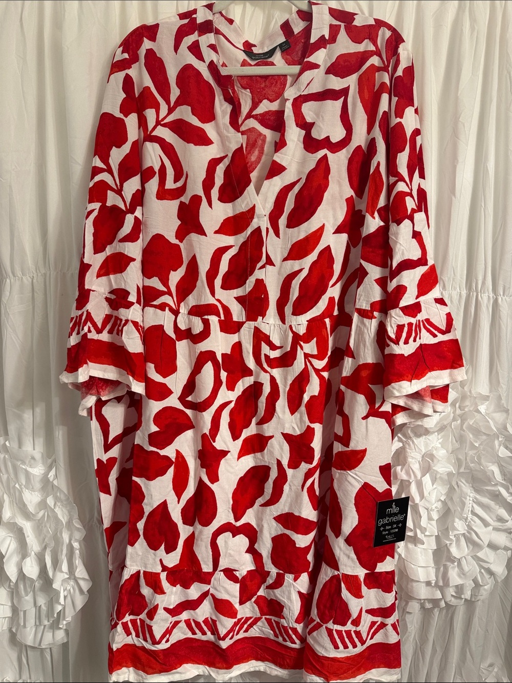 Mile Gabrielle Red Floral V-Neck Tunic